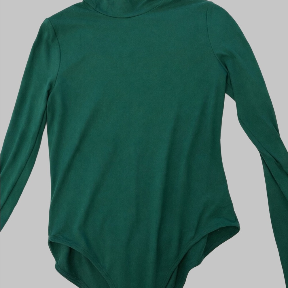 a new day Green Long Sleeve Bodysuit